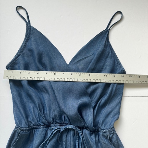 1250C Chambray Romper Blue Denim Jean Jumpsuit Shorts One Piece Boho Beachy Sz S - Picture 8 of 16